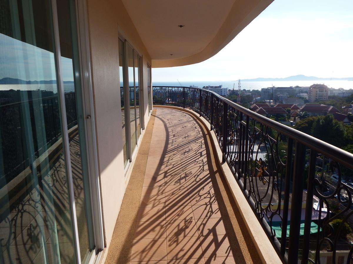 Tara Court Hotel Pattaya Zewnętrze zdjęcie